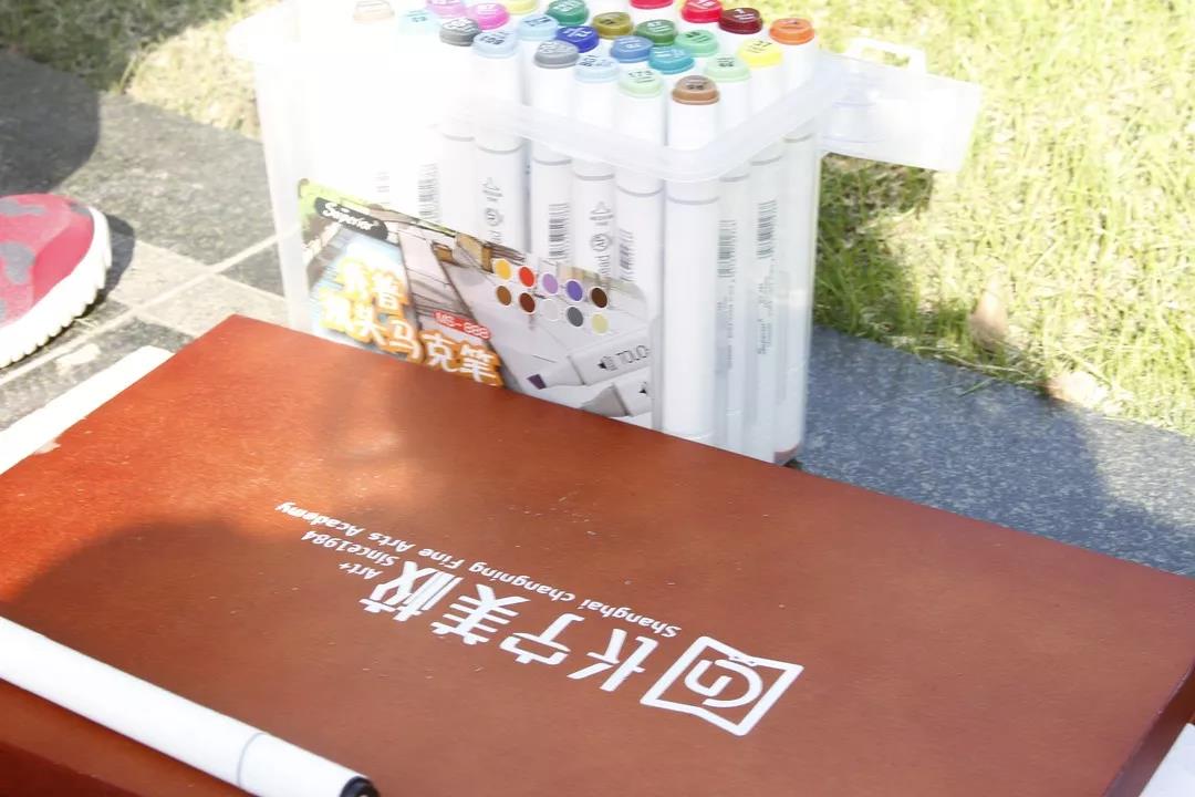 “绚烂秋色”写生活动